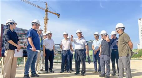 黃瑜到桂鴻分公司項(xiàng)目開展專項(xiàng)調(diào)研